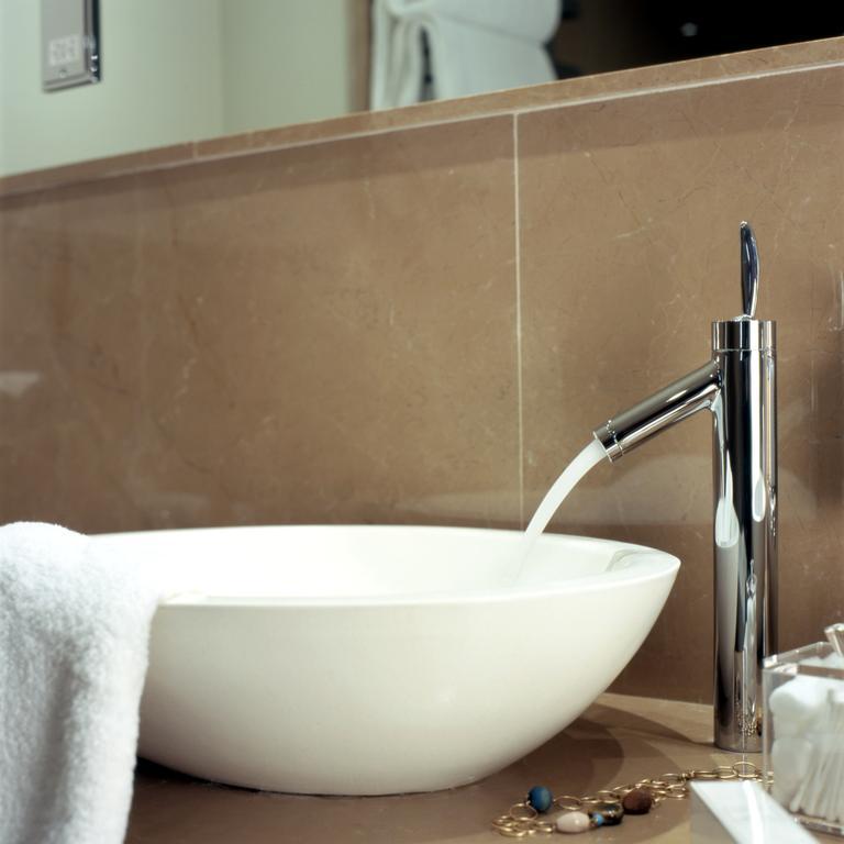 Radisson Blu Edwardian, Leicester Square Λονδίνο Δωμάτιο φωτογραφία